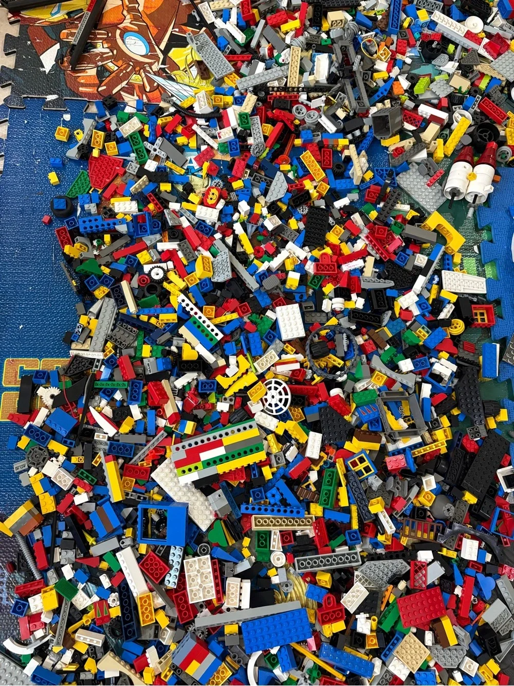 Lego please see